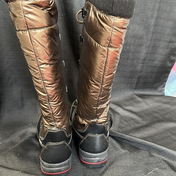 Cougar Waterproof Boots - Picture 5 of 6